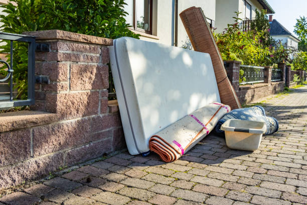 Best Local Junk Hauling  in La Crosse, KS